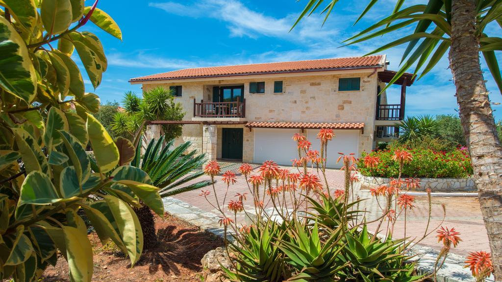 Villa Mathea Kounoupidhianá エクステリア 写真